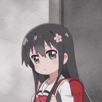 王鹤润妆造